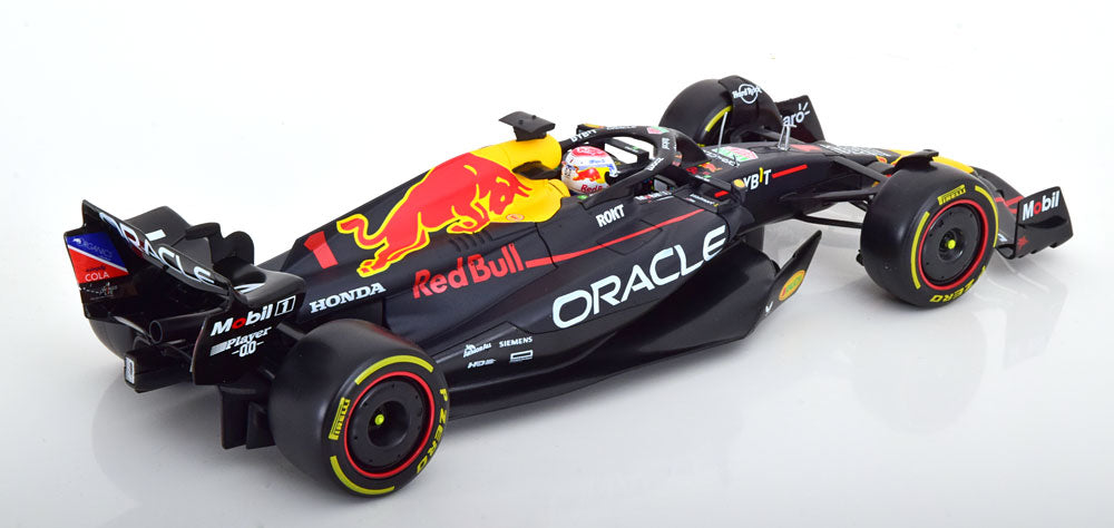 Bburago 1:18 Red Bull RB19 World Champion 2023 Verstappen with driver figure