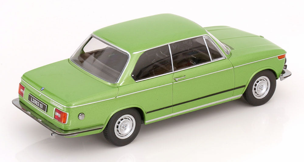 KK-Scale 1:18 BMW L2002 tii 2 Series 1974 greenmetallic