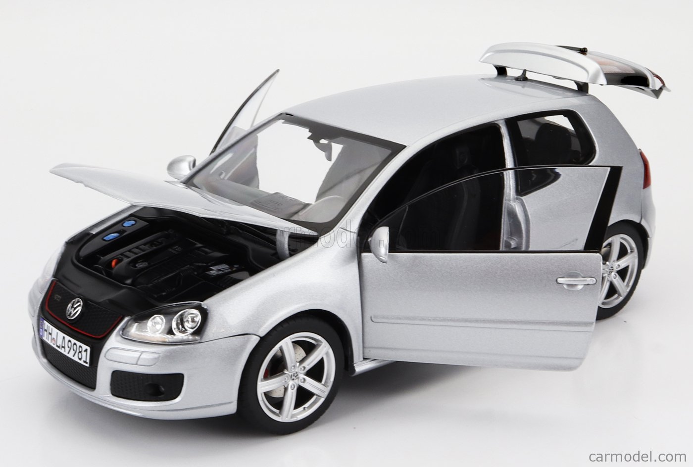 NOREV 1:18 - VOLKSWAGEN - GOLF V GTI PIRELLI 2007