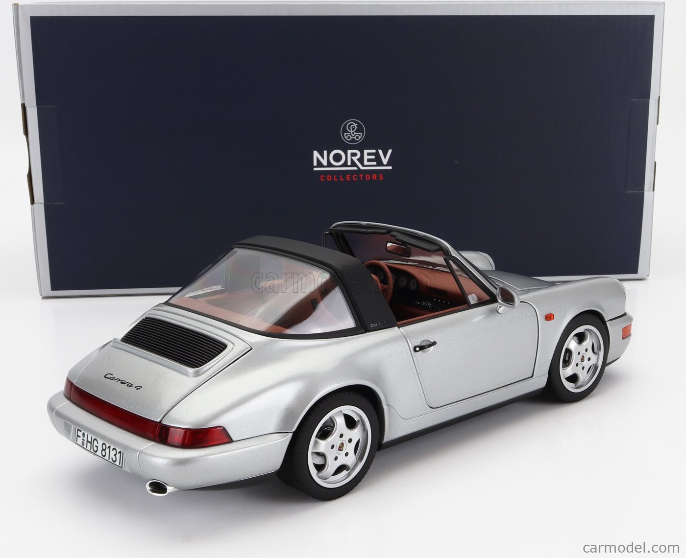 Norev 1:18 Porsche 911 (964) Carrera 4 Targa 1990 silver