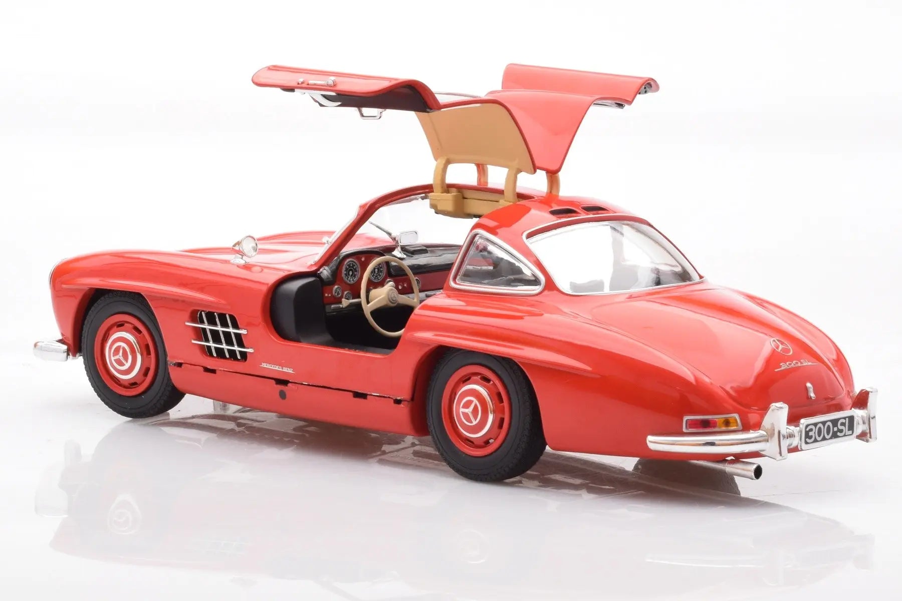 Minichamps 1:18 Mercedes 300 SL W198 Gullwing 1955 red