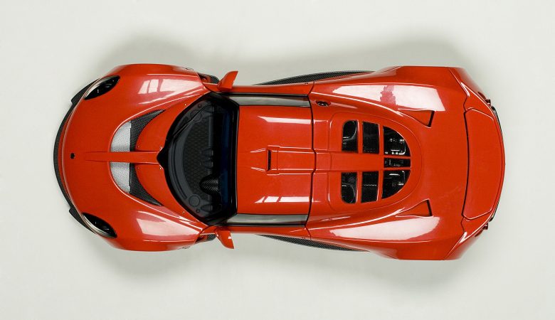 Autoart 1:18 Hennessey Venom GT Spyder (Red)