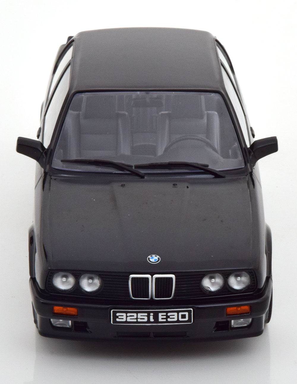 KK-Scale 1:18 BMW 325i E30 M-Paket 1 1987 black