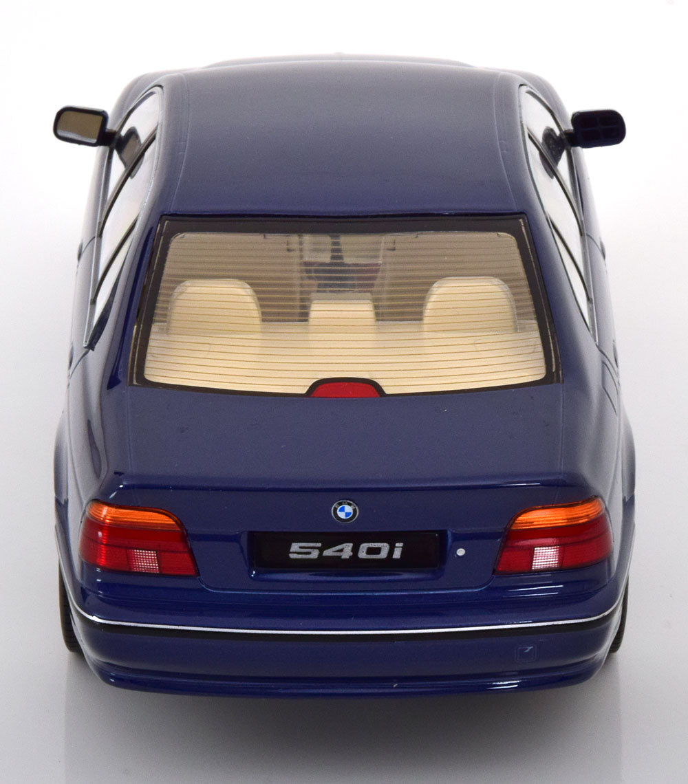 KK-Scale 1:18 BMW 540i E39 Saloon 1995 bluemetallic