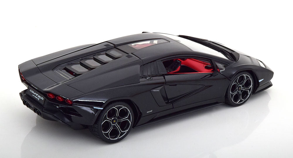 Maisto 1:18 Lamborghini Countach LPI 800-4 2022 blackmetallic