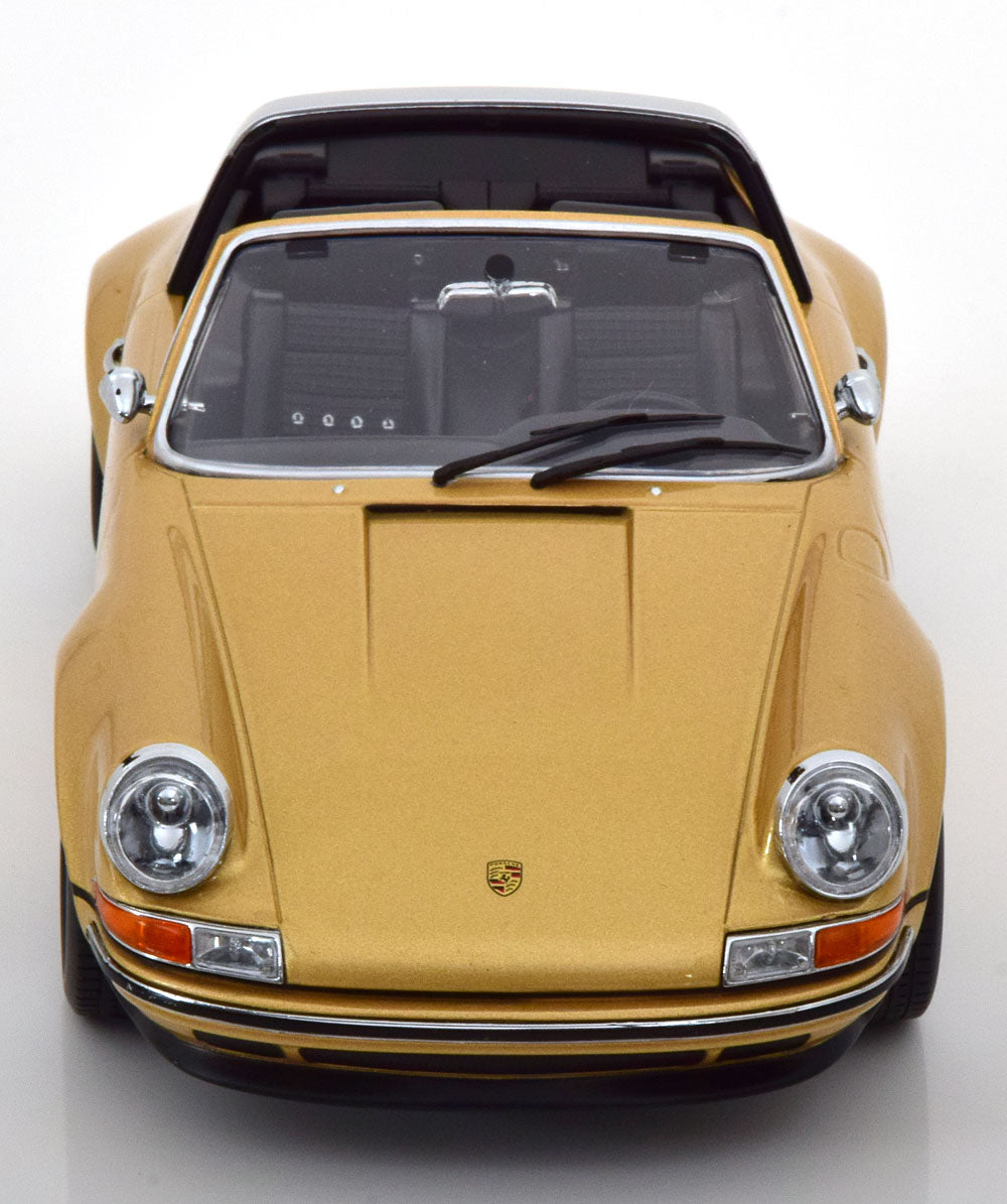 KK-Scale 1:18 Singer 911 Targa lightgold-metallic