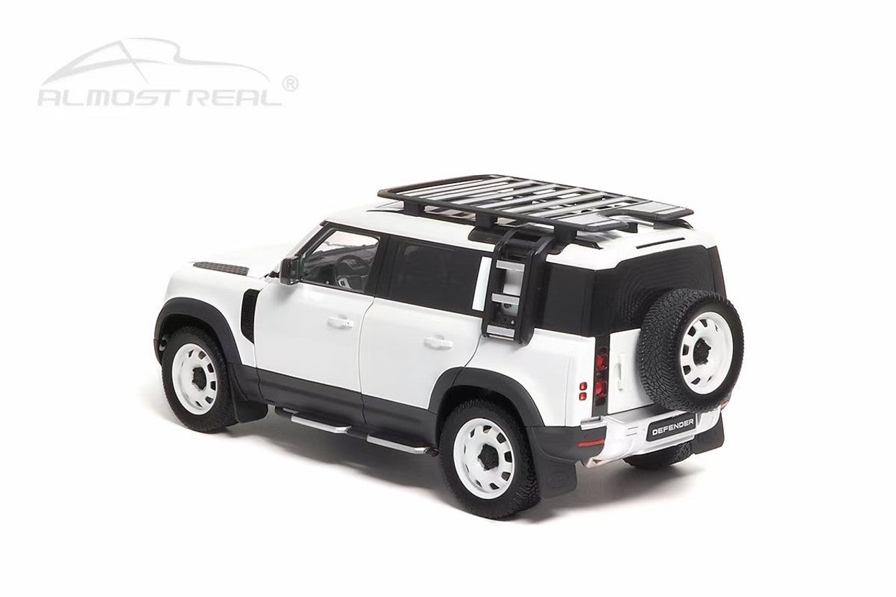 Almost Real 1:18  Land Rover Defender 110 2023 30th Anniversary Fuji White