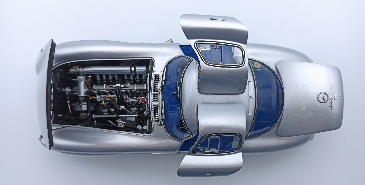 CMC 1:18 Mercedes-Benz 300 SLR Coupé, 1955, blue interior
