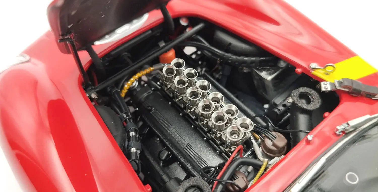 CMC 1:18 Ferrari 250 GTO,24h France 1962, Beurlys/Elde/Mason, #22 Limited Edition 2200 pcs.