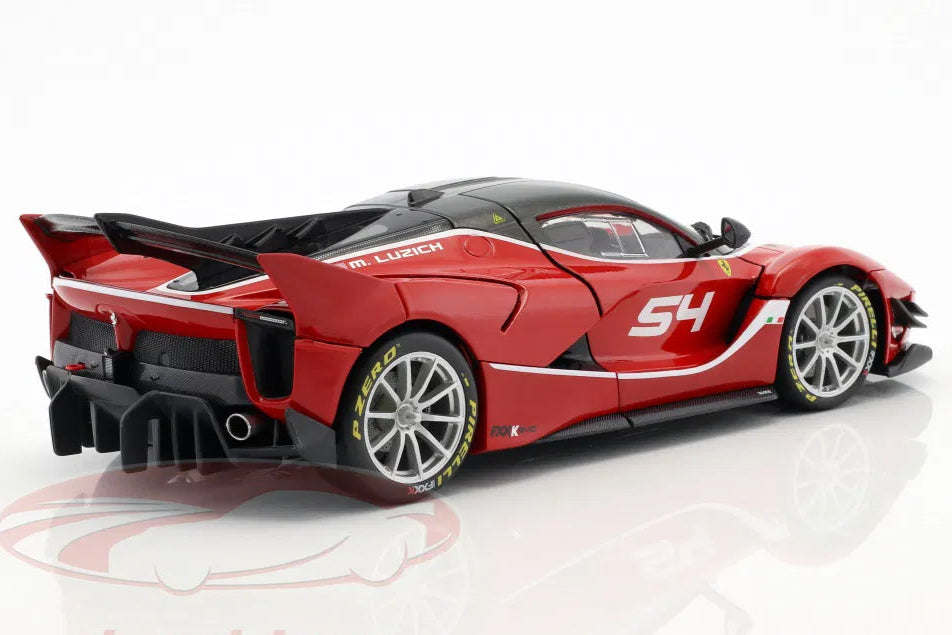 Bburago Signature 1:18 Ferrari FXX-K Evoluzione #54 red