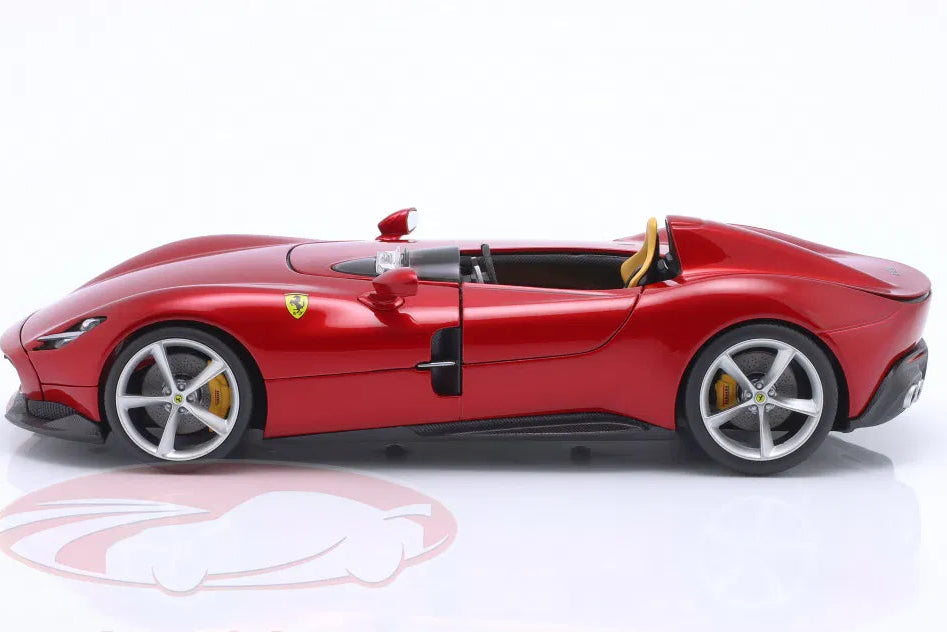 Bburago Signature 1:18 Ferrari Monza SP1 year 2019 red metallic