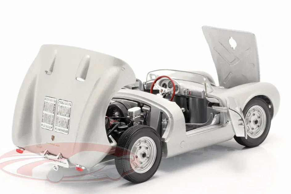 Maisto 1:18 Porsche 550 A Spyder Year 1950 silver