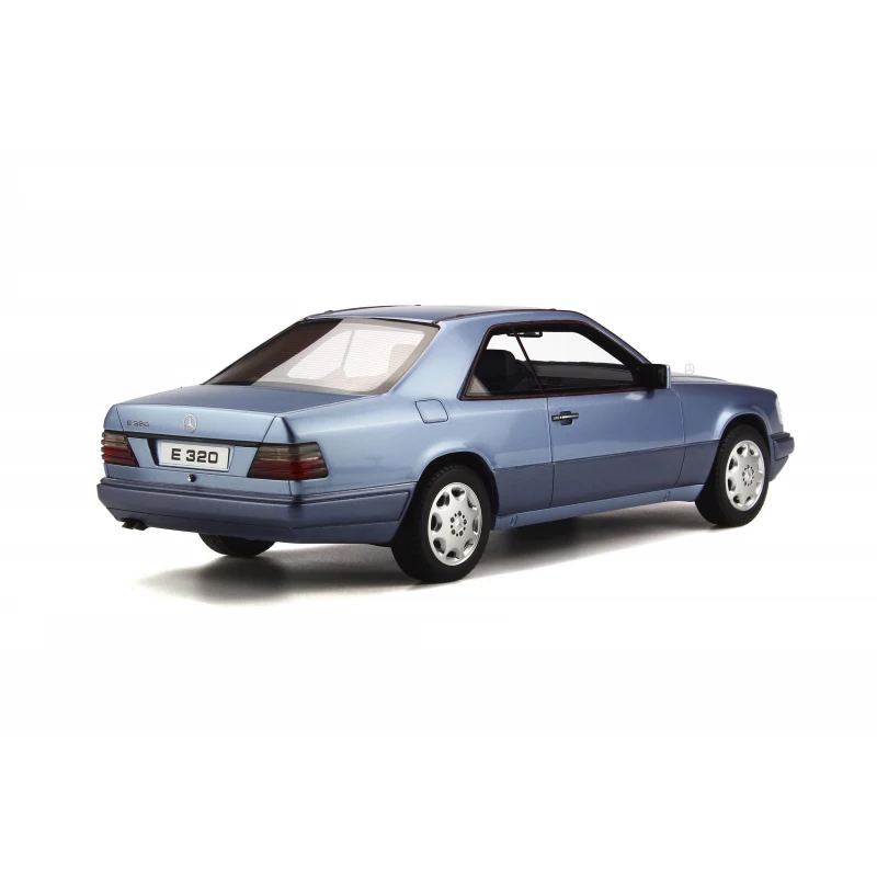 Ottomobile 1:18 Mercedes-Benz E320 (C124) Coupe Pearl Blue 1987