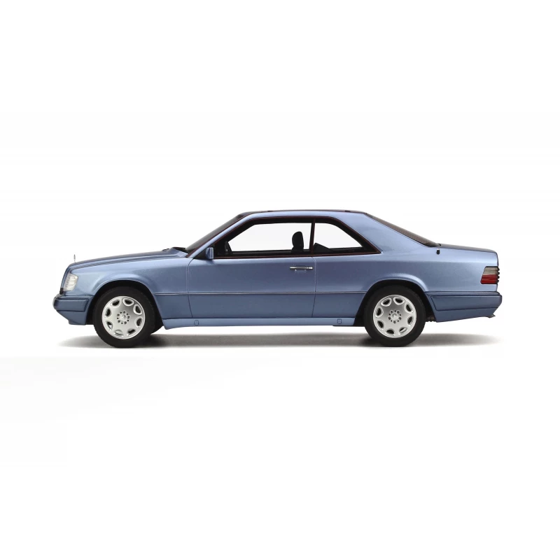 Ottomobile 1:18 Mercedes-Benz E320 (C124) Coupe Pearl Blue 1987