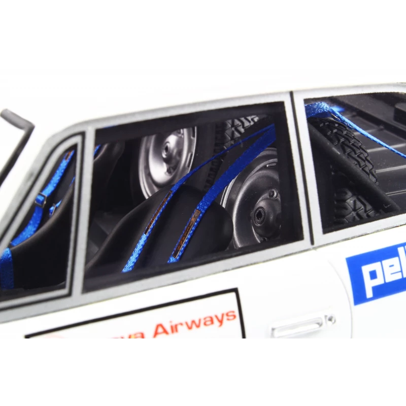 Ottomobile 1:18 Peugeot 504 Coupe V6 Gr.4 Safari Rally 1978