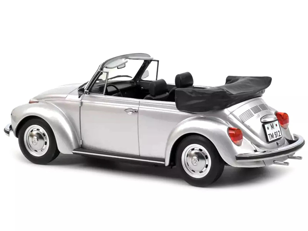 Norev 1:18 VW 1303 Cabriolet 1973 Silver