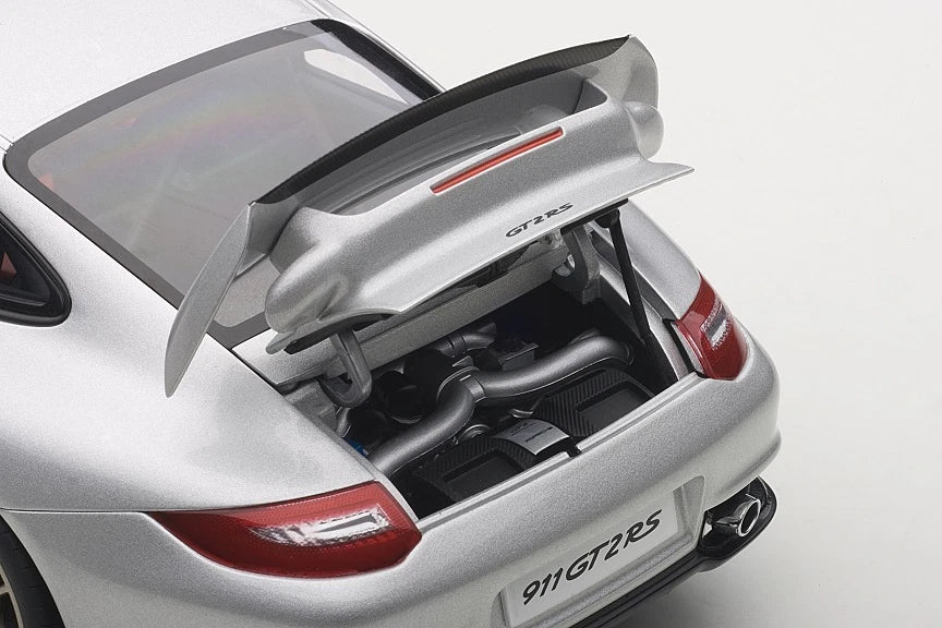 AUTOart 1:18 PORSCHE 911(997) GT2 RS (SILVER)