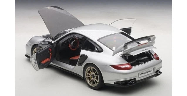 AUTOart 1:18 PORSCHE 911(997) GT2 RS (SILVER)