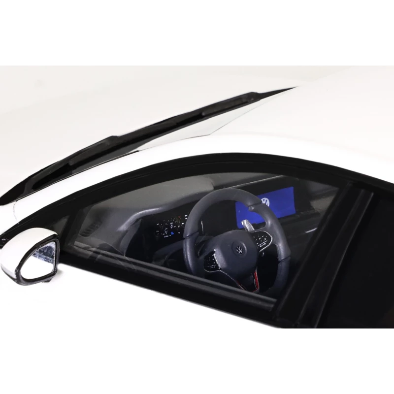 Ottomobile 1:18 Volkswagen Golf VIII Gti Clubsport Oryx White Pearl L0K1 2021