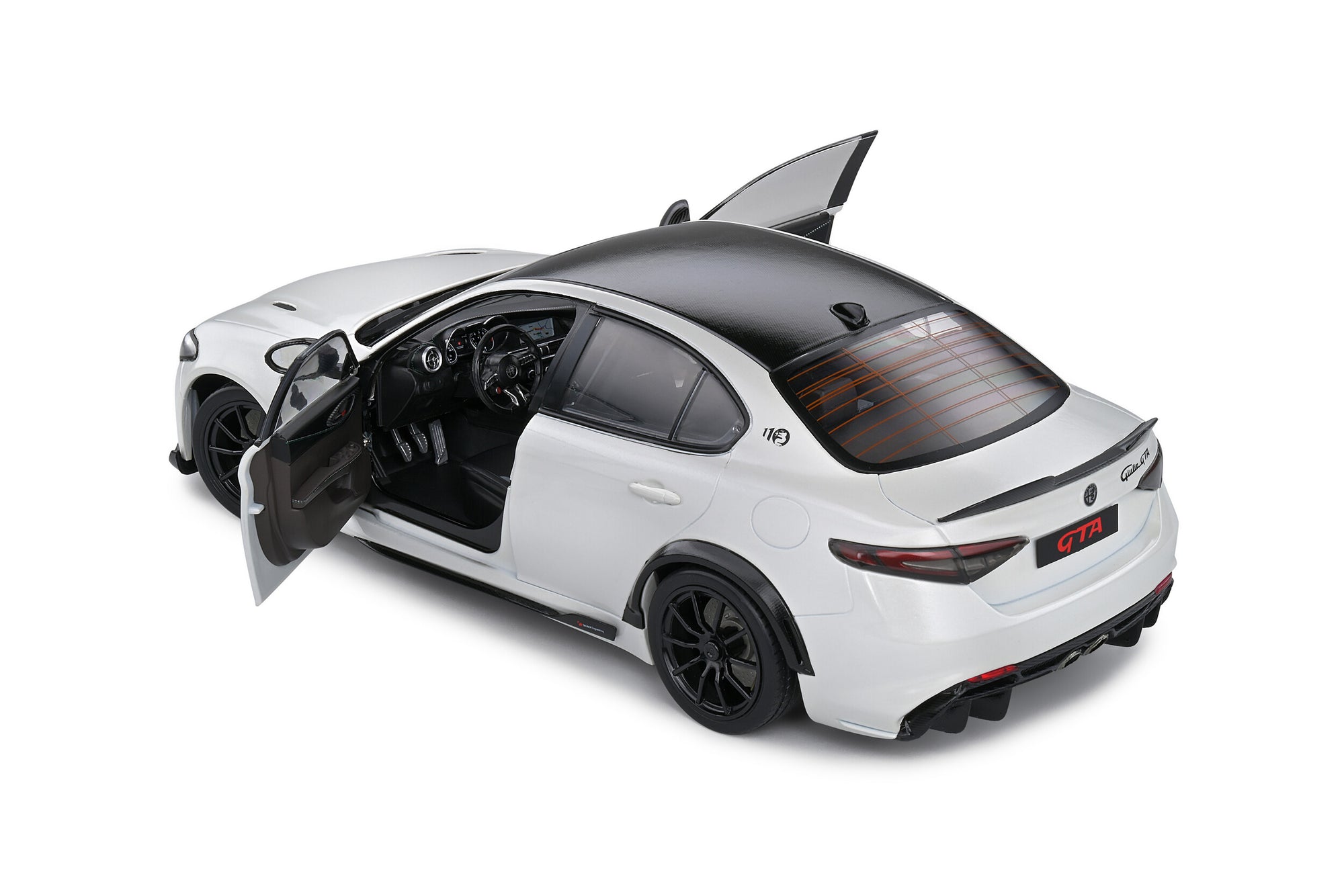 Solido 1:18 Alfa Romeo Giulia GTA – Blanco Trofeo – 2022