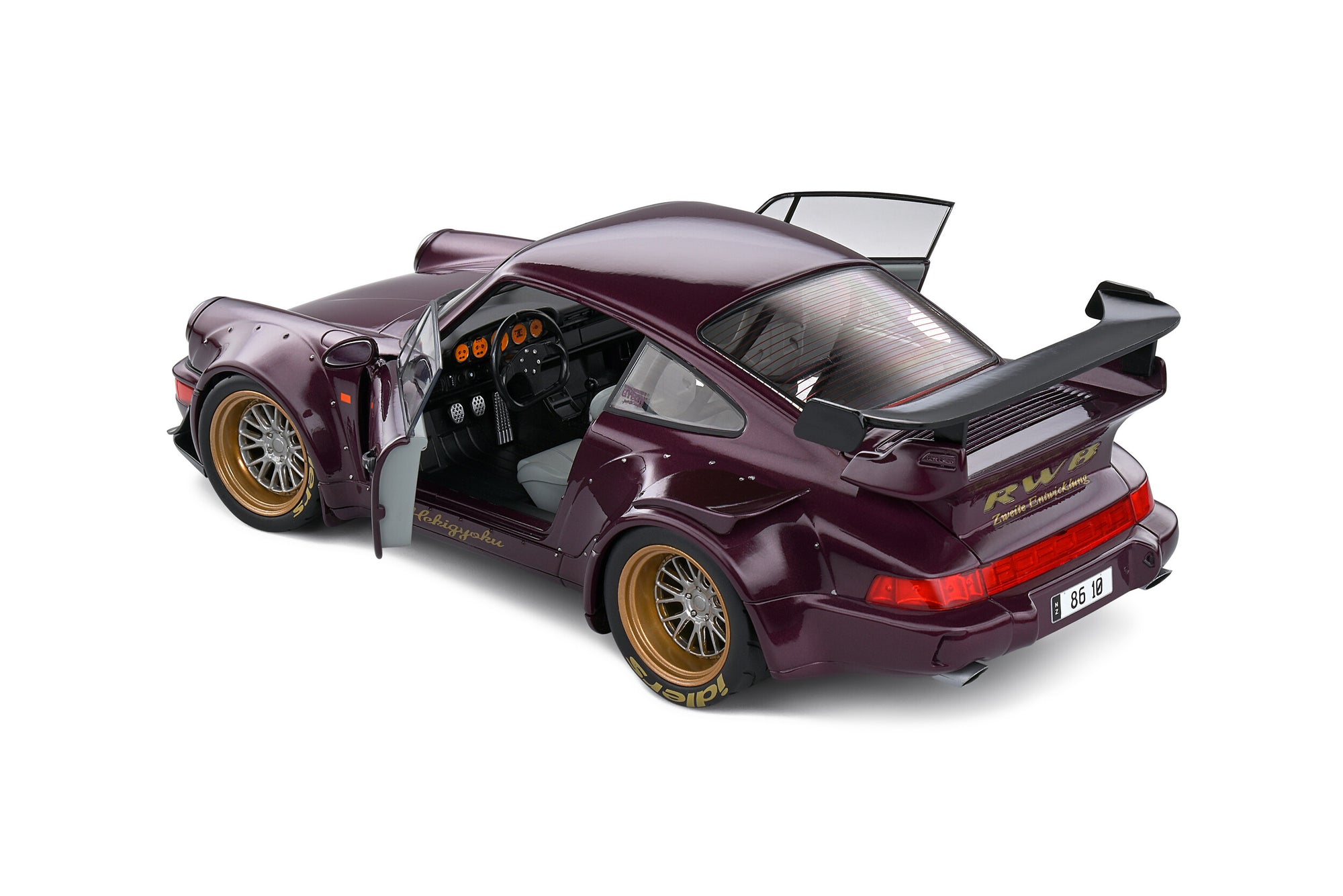 Solido 1:18 RWB Bodykit Hekigyoku – 2022
