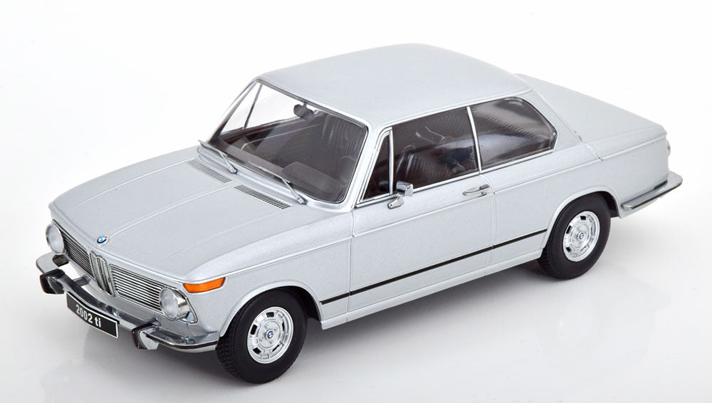 KK-Scale 1:18 BMW 2002 ti 1 Series 1971 silver