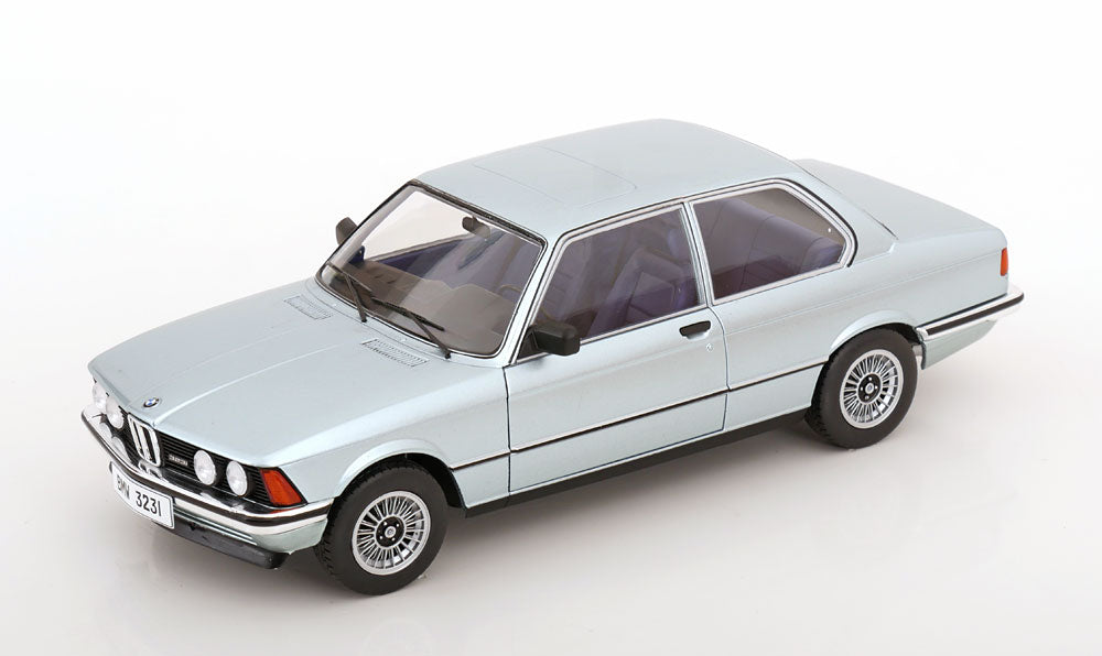 Solido 1:18 BMW 323i E21 1980 silverblue-metallic