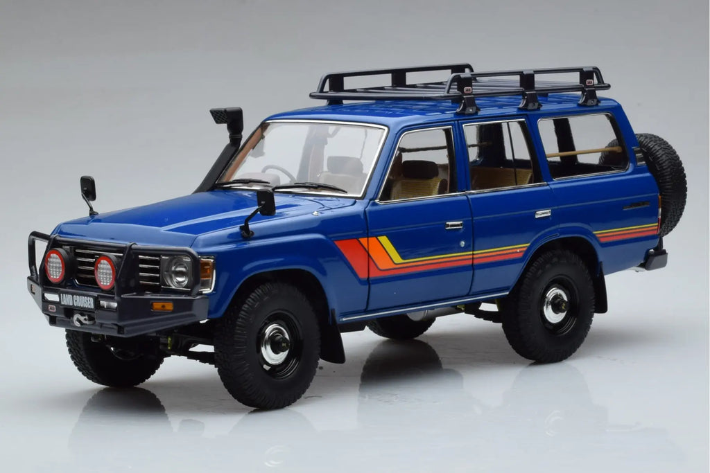 Kyosho 1:18 Toyota Land Cruiser 60 Blue With Optional Parts