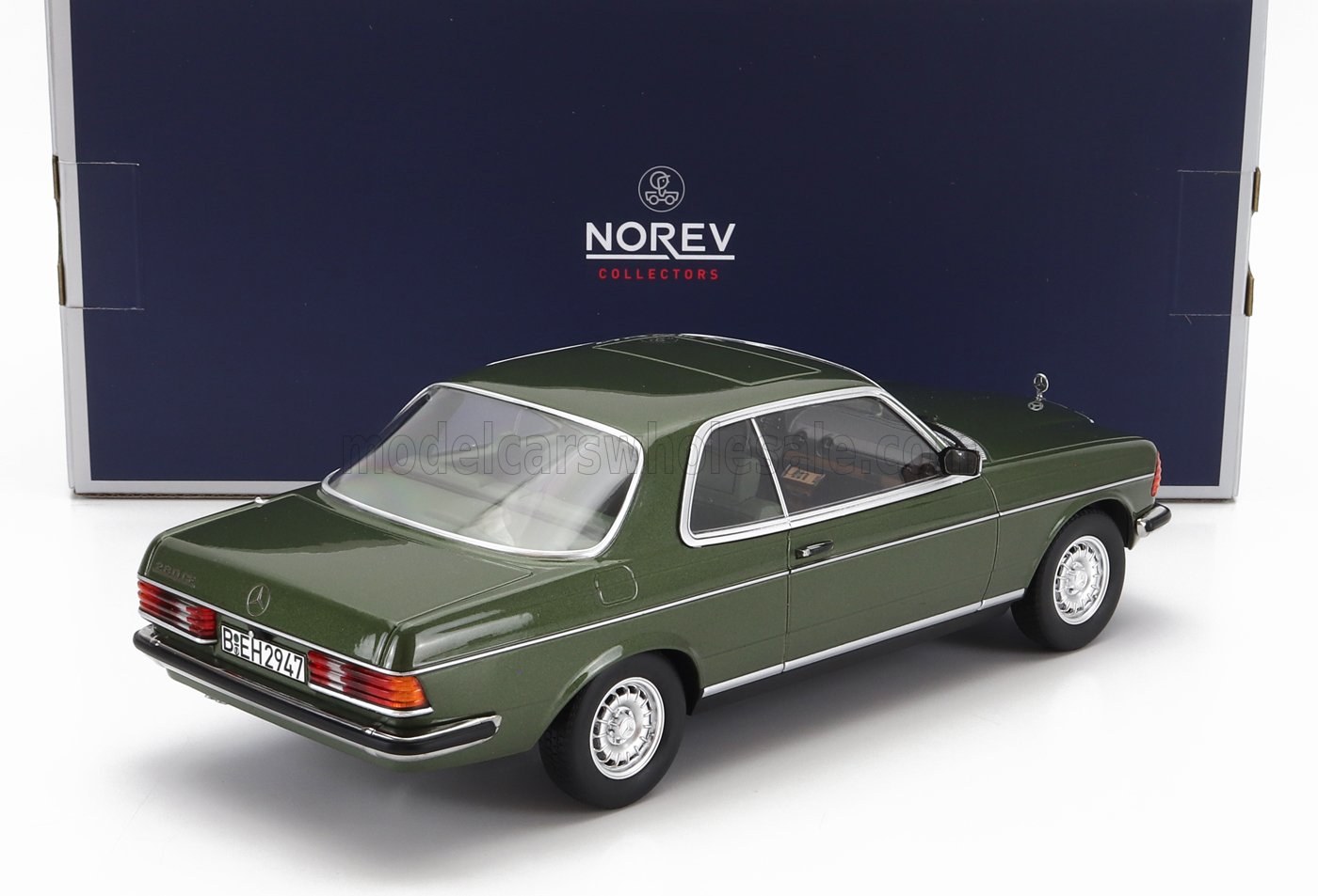 NOREV 1:18  MERCEDES BENZ - E-CLASS 280CE (C123) COUPE 1980 - GREEN