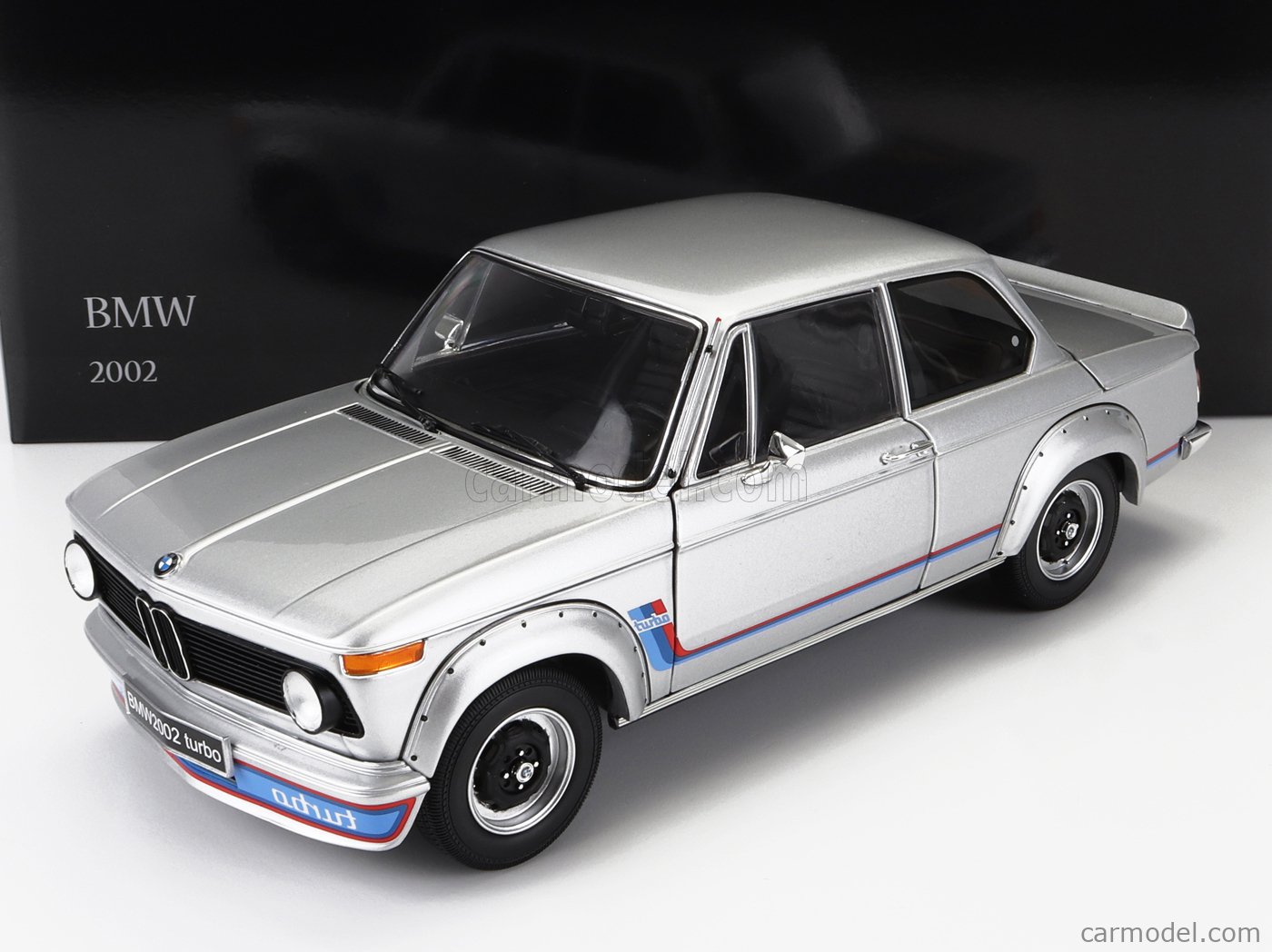 KYOSHO 1:18 - BMW - 2002 TURBO 1974