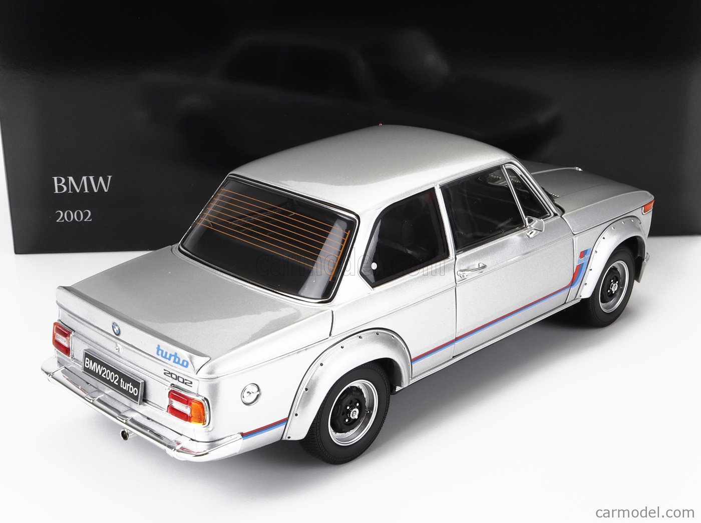 KYOSHO 1:18 - BMW - 2002 TURBO 1974