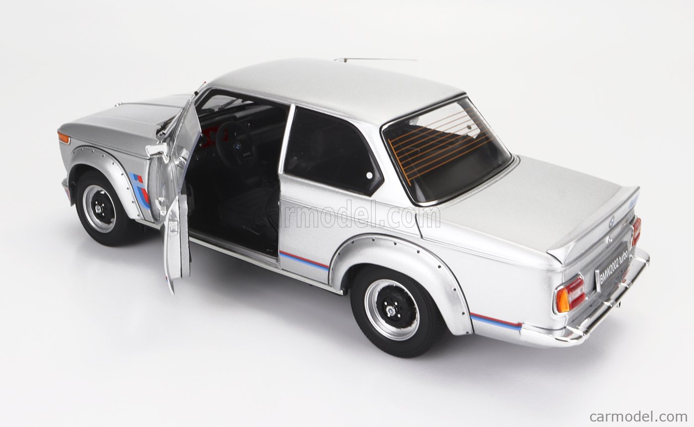KYOSHO 1:18 - BMW - 2002 TURBO 1974