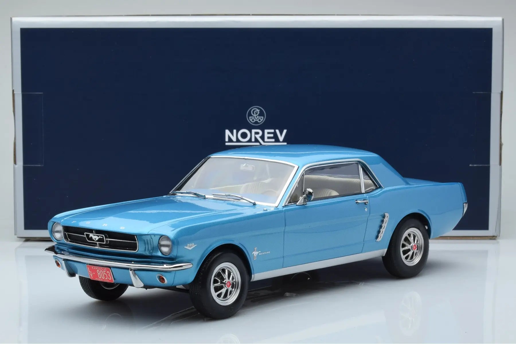 Norev 1:18 Ford Mustang Coupe 1965 Turquoise