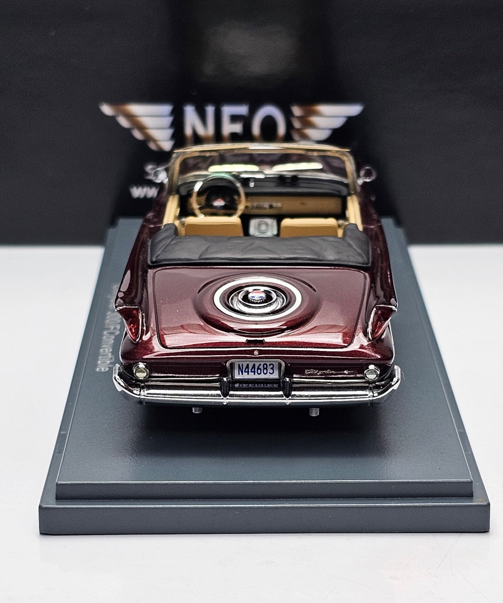 NEO 1:43 Scale Resin Model Chrysler 300 F Convertible 1960