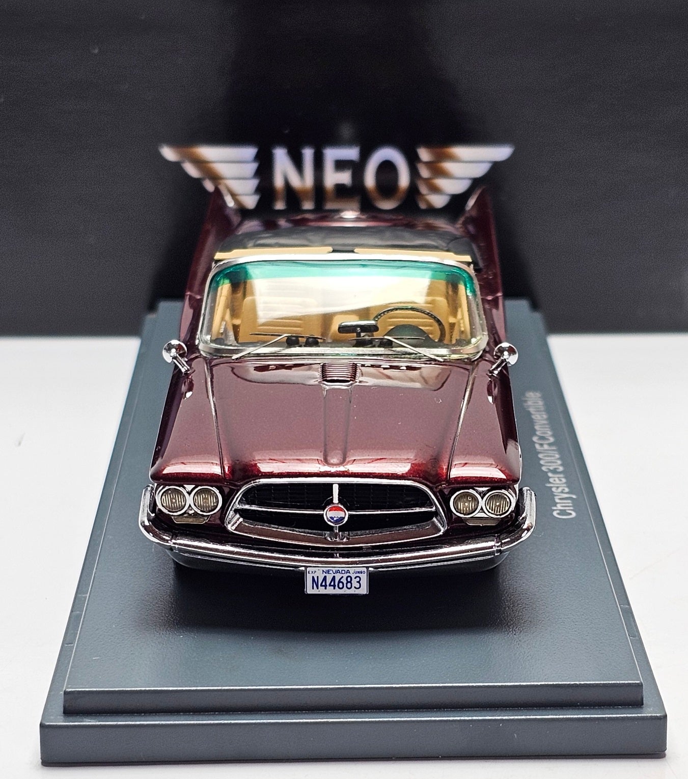 NEO 1:43 Scale Resin Model Chrysler 300 F Convertible 1960