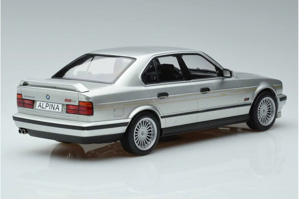 MCG 1:18 BMW Alpina B10 4.6 E34 Silver