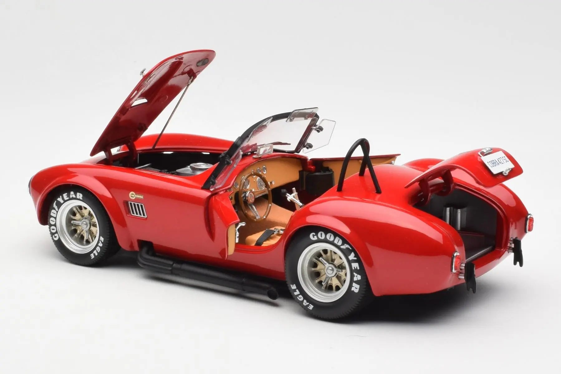 Kyosho 1:18 Shelby Cobra 427 S/C Roadster Red