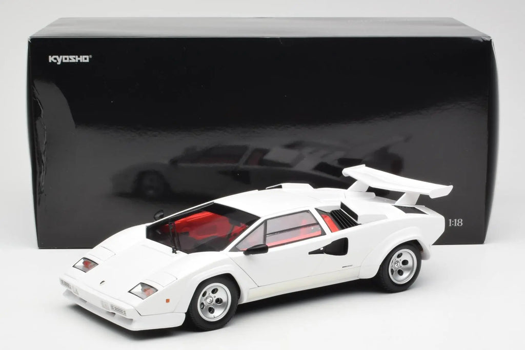 Kyosho 1:18 Lamborghini Countach LP500S White