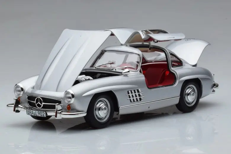 Norev 1:18 Mercedes 300 SL W198 Gullwing