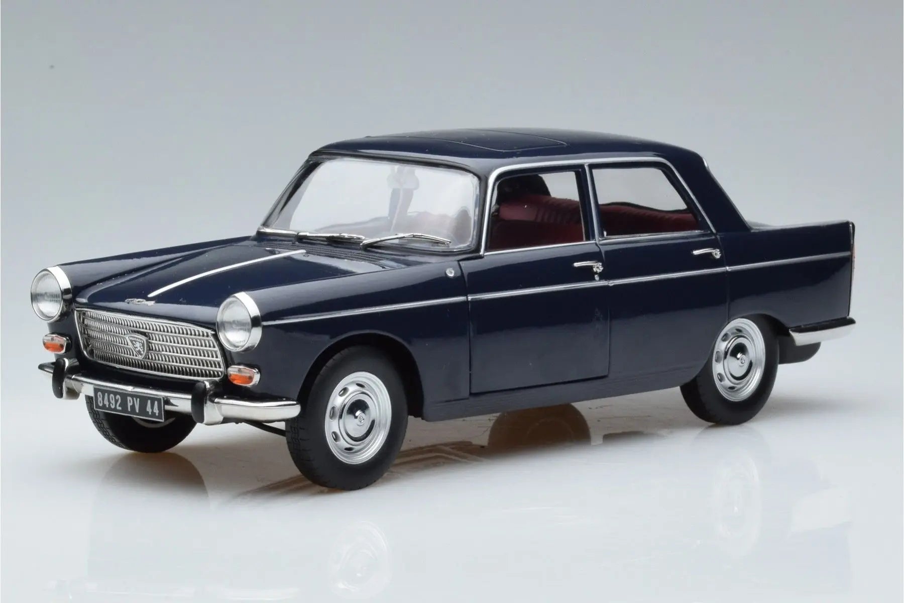 Norev 1:18 Peugeot 404 Blue