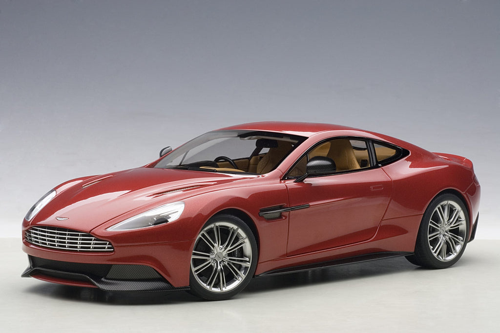 Autoart 1:18 Aston Martin Vanquish 2015