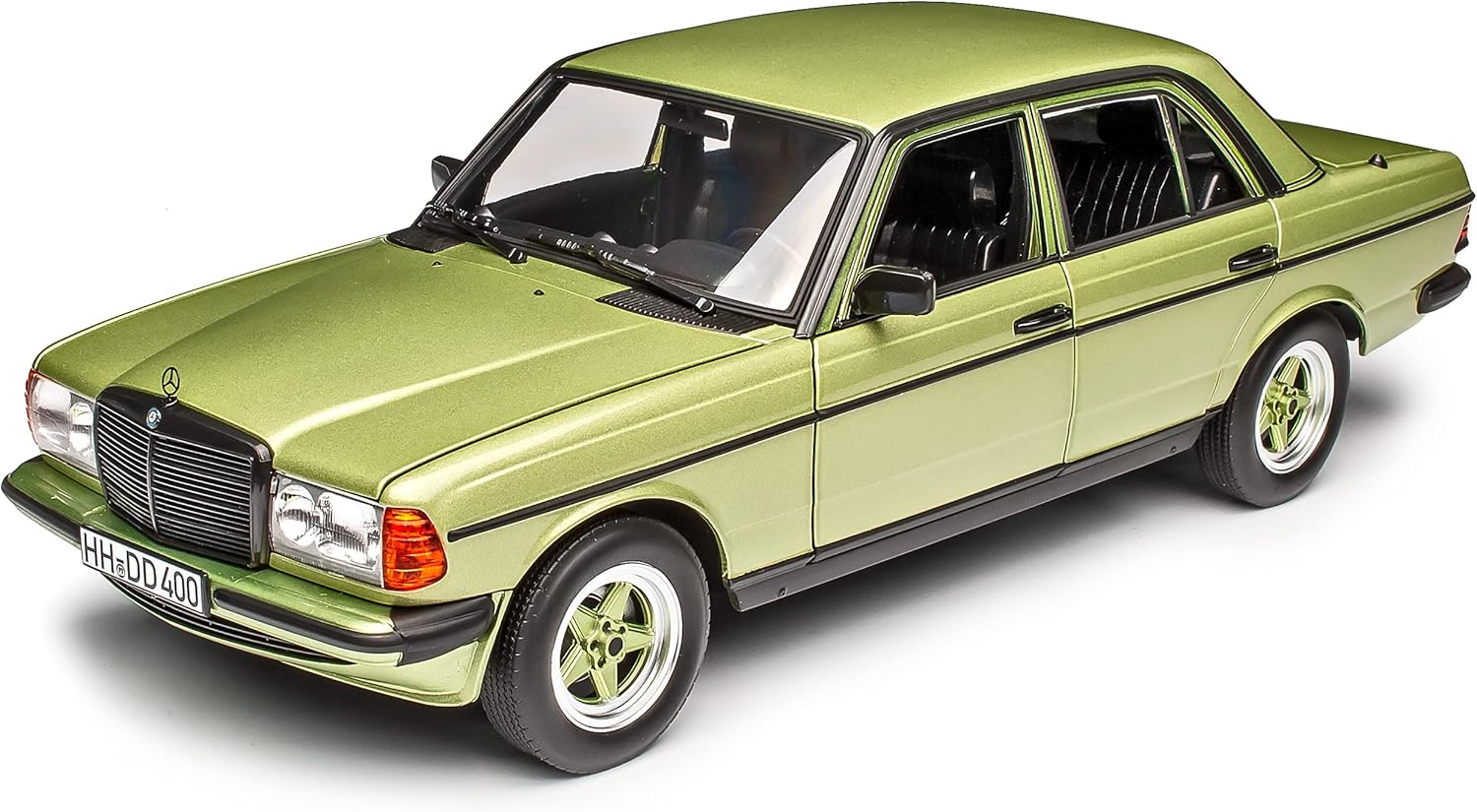 Norev 1:18 Norev Mercedes-Benz W123 200 AMG E-Class Saloon Silver Green 1975-1986