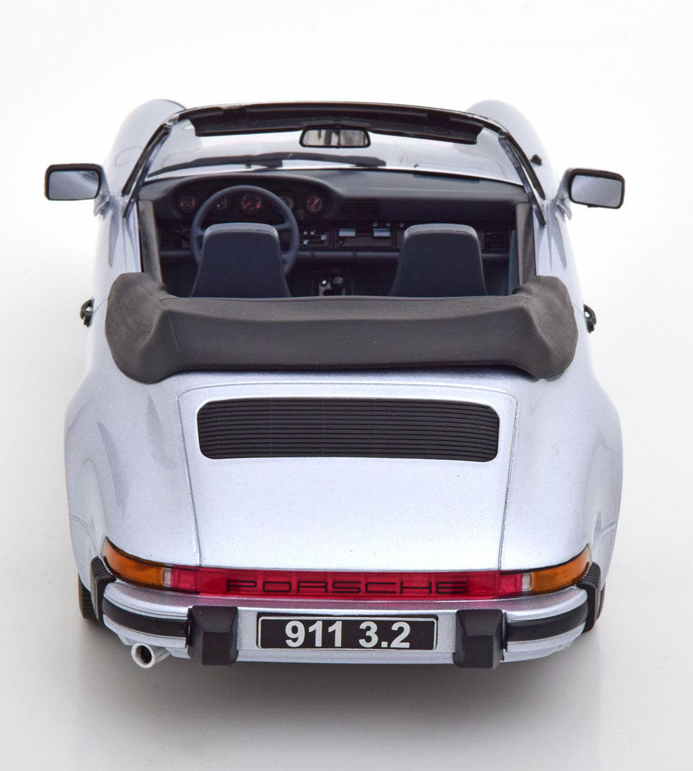 KK-Scale 1:18 Porsche 911 Carrera 3.2 Cabriolet 250 000 911series 1988 silvergrey