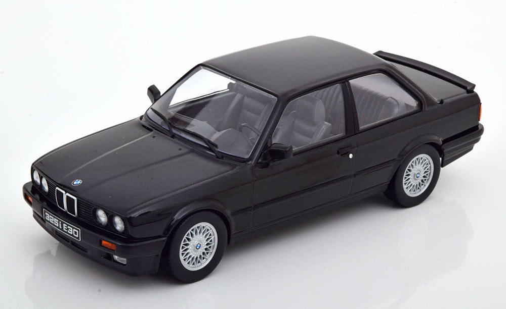 KK-Scale 1:18 BMW 325i E30 M-Paket 1 1987 black