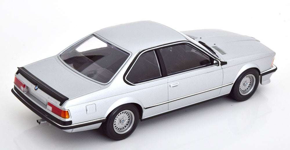 Minichamps 1:18 BMW 635 CSI 1982 silver