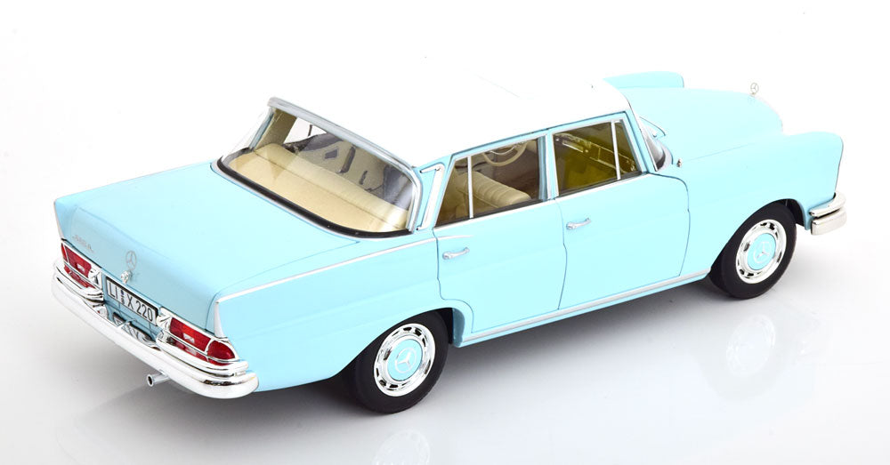 Norev 1:18 Mercedes 220S W111 1965 lightblue white