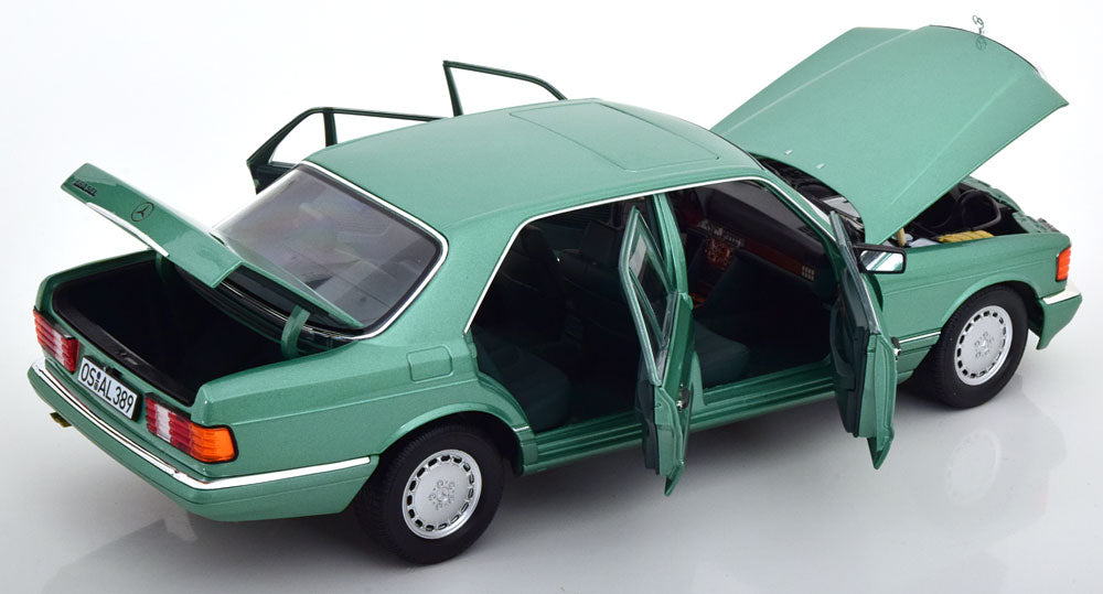 Norev 1:18 Mercedes 560 SEL W126 1991 lightgreen-metallic
