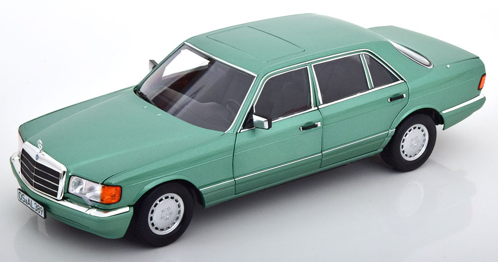 Norev 1:18 Mercedes 560 SEL W126 1991 lightgreen-metallic