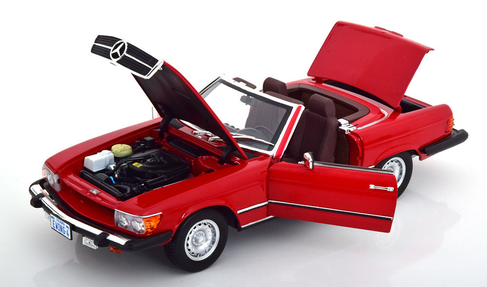 Norev 1:18 Mercedes 450 SL R107 from the Series Dallas 1979 red with removable Softtop