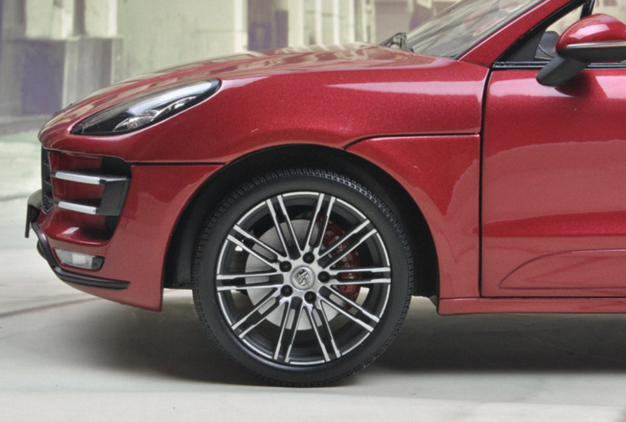 Minichamps 1:18  Porsche Macan Turbo (Red)  Limited 1002